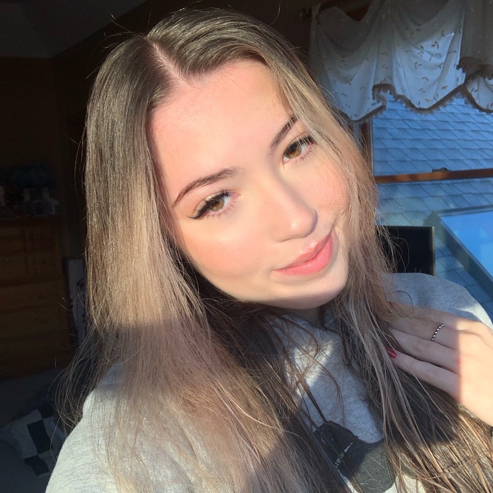 Meet your Posher, Kelsey